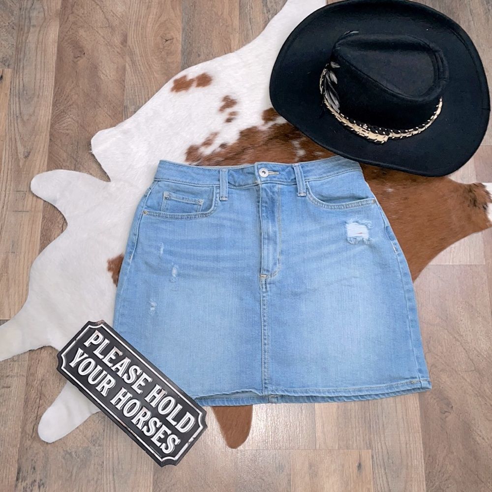 Arizona Jean Co distressed denim Skirt